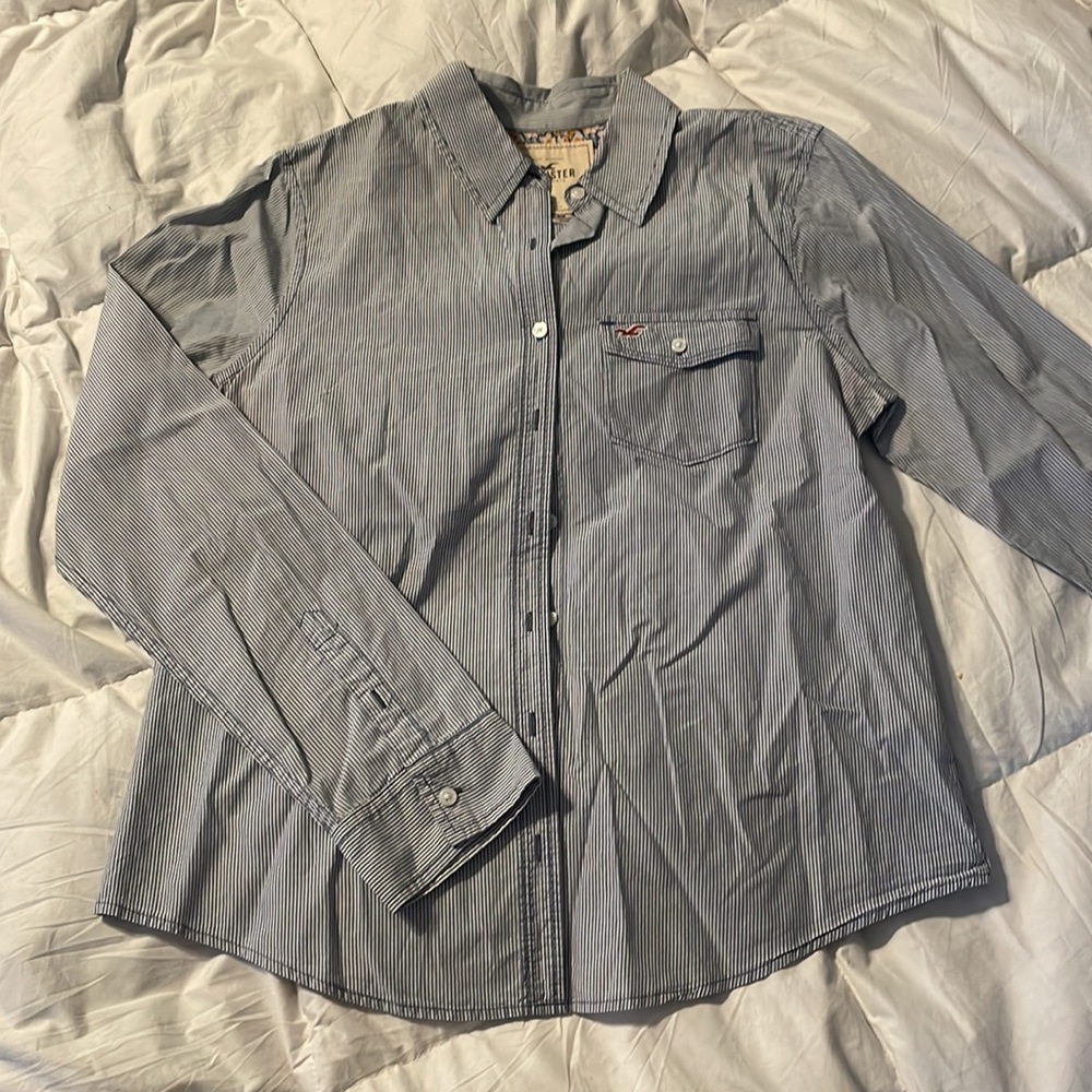 Button up shirt - Picture 2 of 3